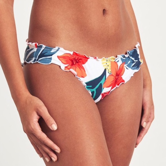 Wrap triangle bikini top with ruffle bottoms - Picture 7 of 7